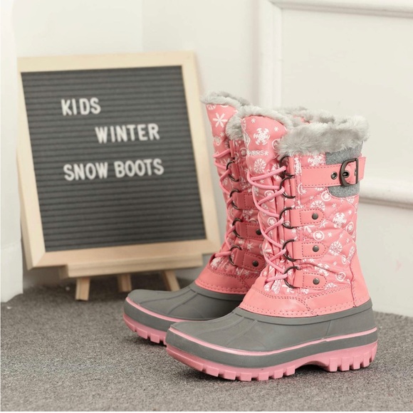 New in box pink snow boots little kids size 10 with faux fur lining - Picture 14 of 16